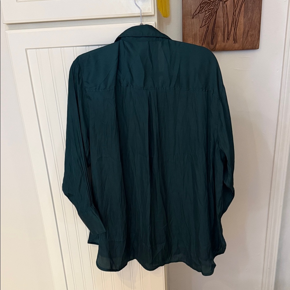 Old Navy Dark Green Button Down Shirt - Picture 2 of 3
